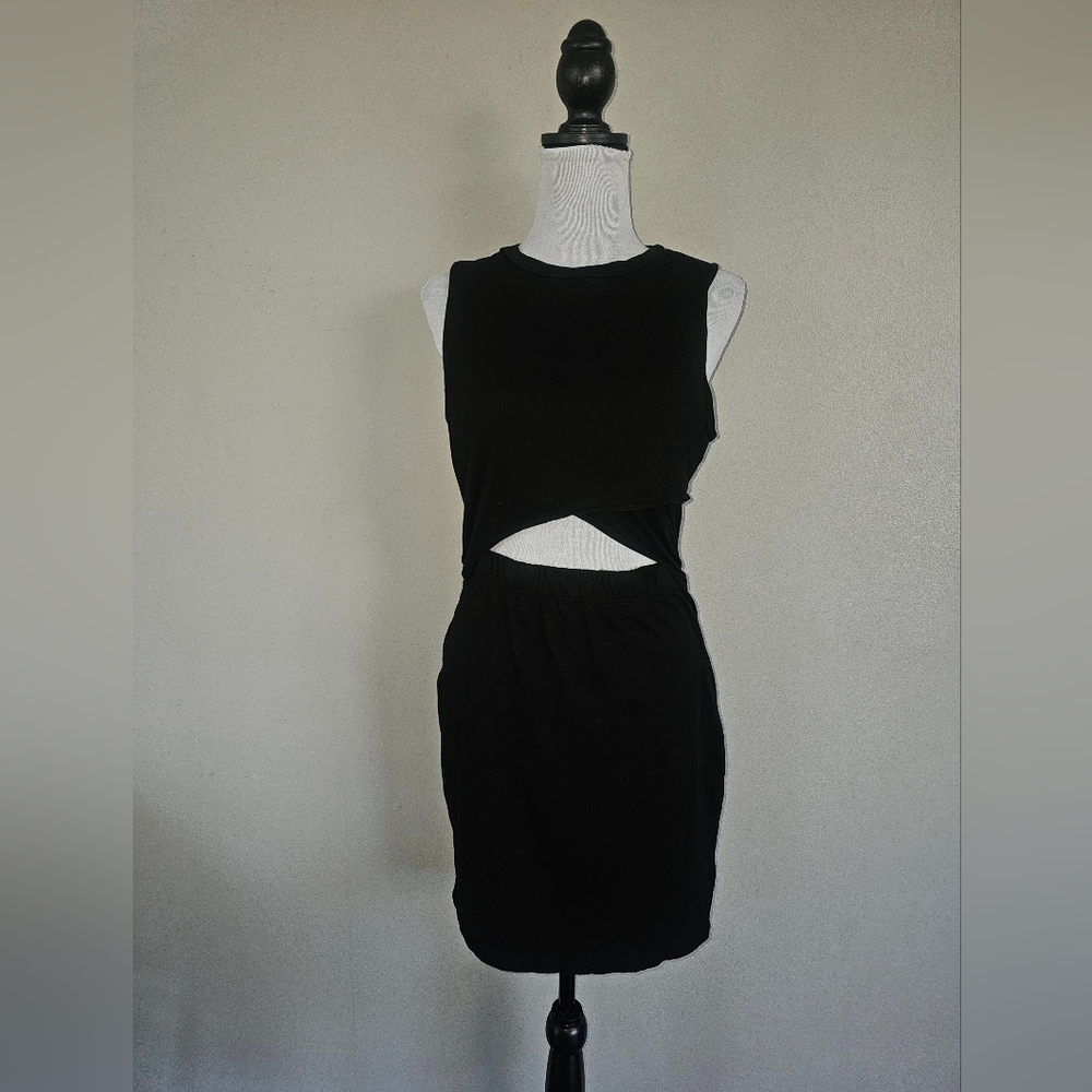 T.La Black Sleeveless Mini Dress with Front Cutout